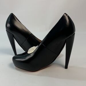 Maison Martin Margiela round toe Toe Stiletto Pumps NEW 36.5